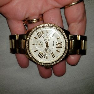 Fossil boyfriend watch gold.